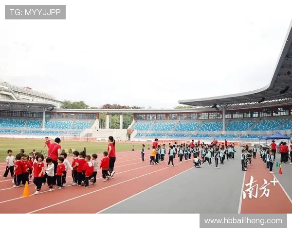 《激烈角逐开启全新篇章 聚焦体育赛事背后的精彩与奋斗》