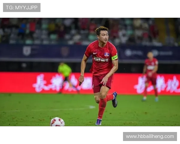 上海绿地申花迎战水原球队全力争胜展现球队实力与斗志 上海绿地申花迎战水原球队全力争胜展现球队实力与斗志